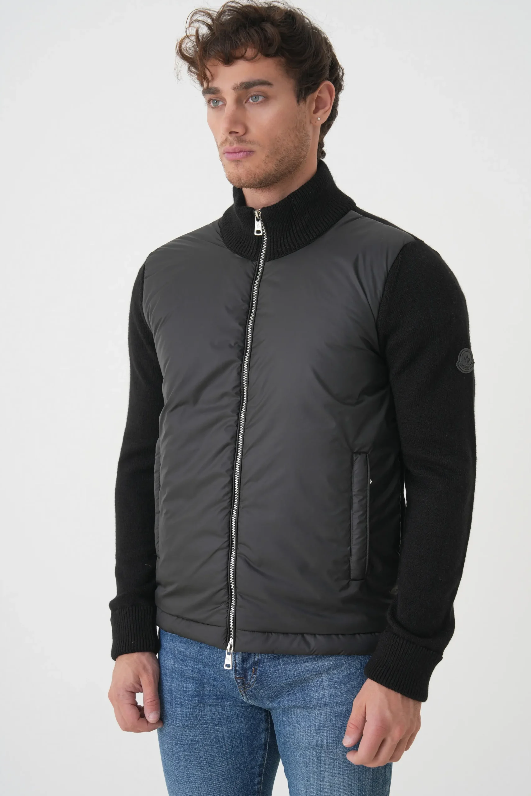 studio2025123025 Moncler Padded Logo Patch Jas – Bild 1