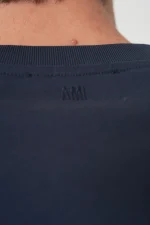 Ami Paris 'White Heart' Embroidered T-Shirt – Bild 7