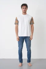 Burberry 'Checked Sleeve' T-Shirt – Bild 2