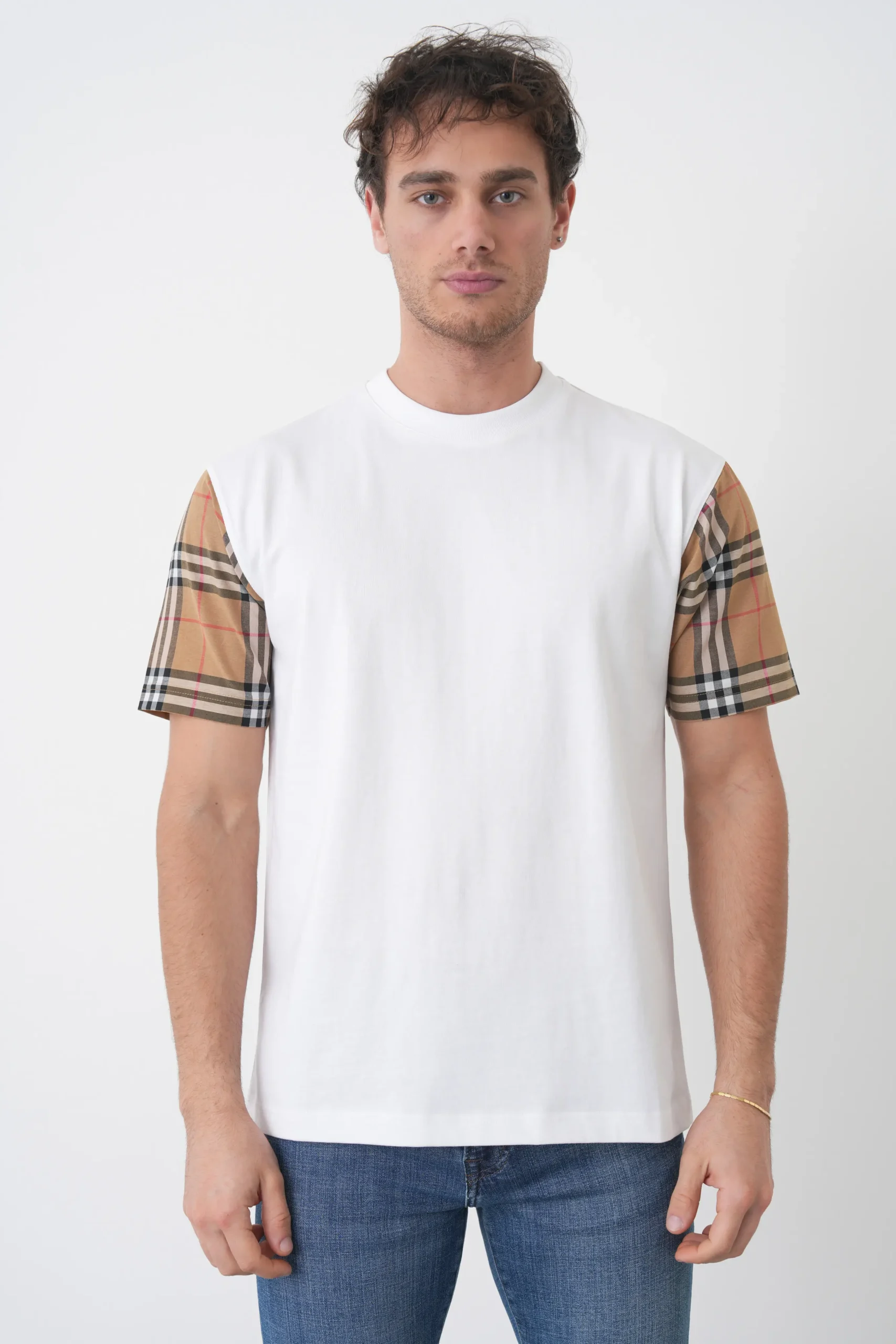 studio2026020638 Burberry 'Checked Sleeve' T-Shirt – Bild 1